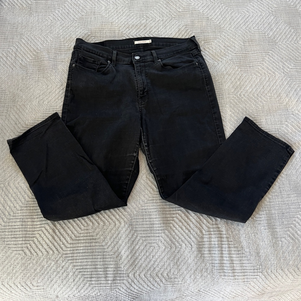 Levi's Classic Straight Black Jeans - Women’s size 14